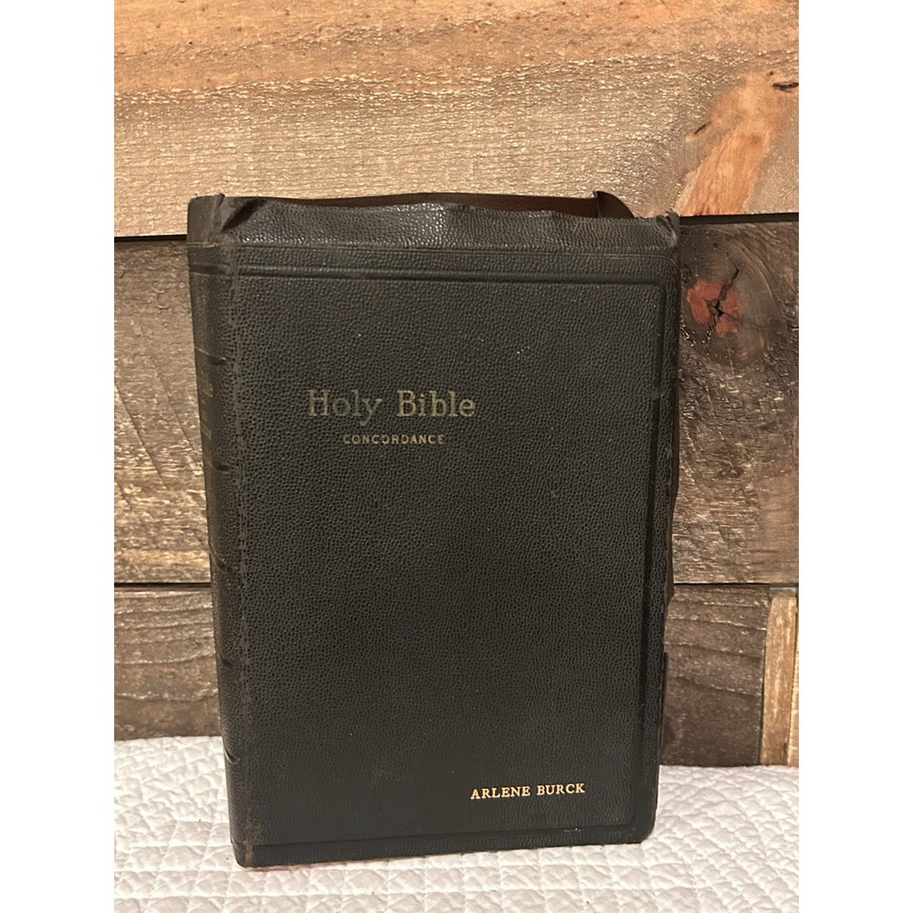 Holy Bible King James Version World‎ Syndicate Self Pronouncing Vintage